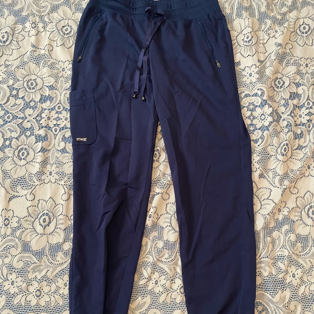 Scrub joggers